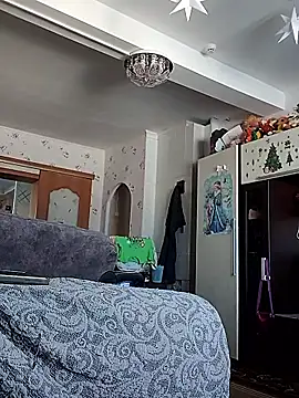 MityaXLoves online show from February 6, 7:05 am