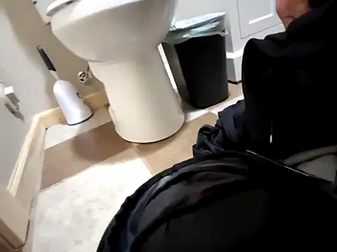 Lilsmokeshow017 online show from October 26, 12:56 am