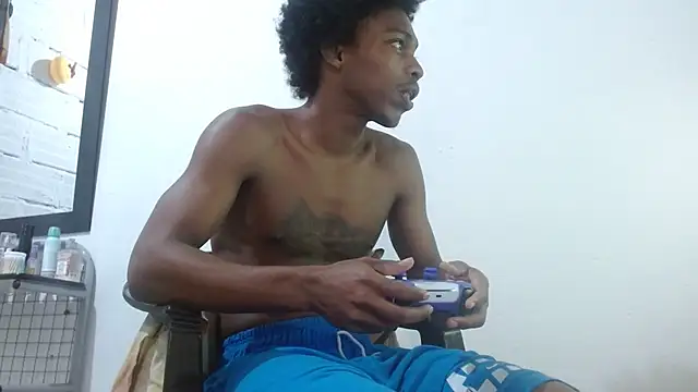 Larry-n-clouds online show from February 2, 7:11 pm