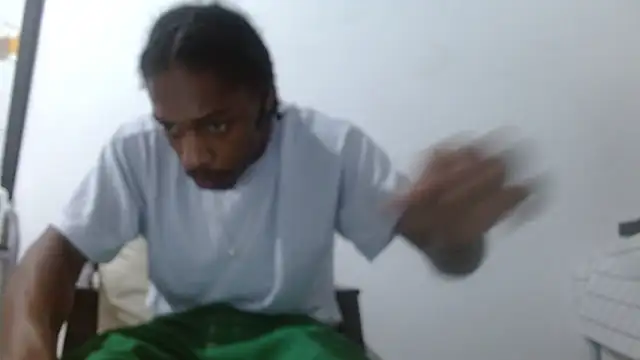 Larry-n-clouds online show from February 26, 2:57 am