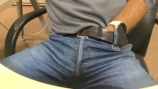 alessandroman2114 online show from November 13, 5:28 pm