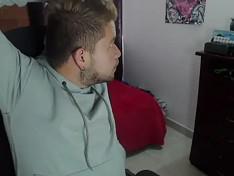 JOHANLEON1 online show from October 29, 2:09 pm