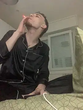 LaMaterialista online show from March 10, 10:38 pm