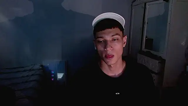 aaron blug online show from March 8, 10:03 pm