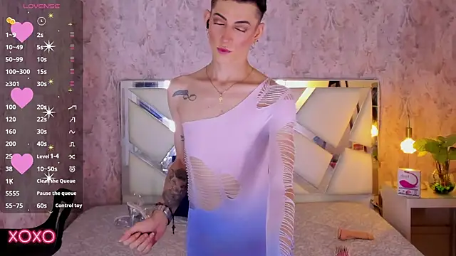 dominic thailor online show from November 17, 4:10 pm