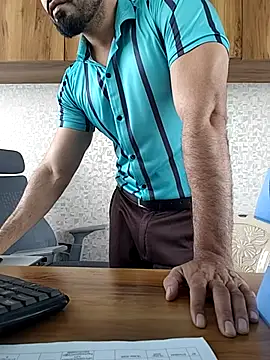 indianguy89 online show from March 25, 9:46 am