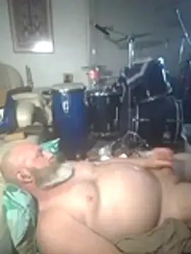 iambradz online show from November 4, 4:41 pm