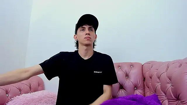 JeanRam18 online show from March 21, 7:57 pm