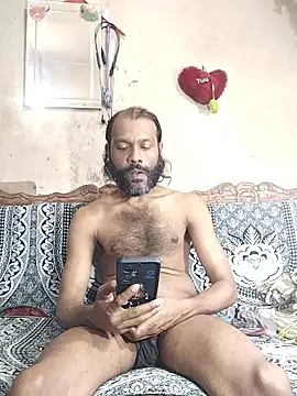 BadBoySmoker7070 online show from April 4, 3:36 am