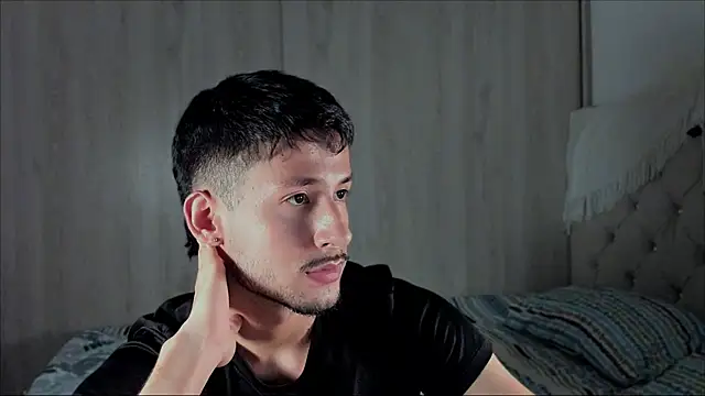 dimitri targaryen online show from March 19, 8:39 am