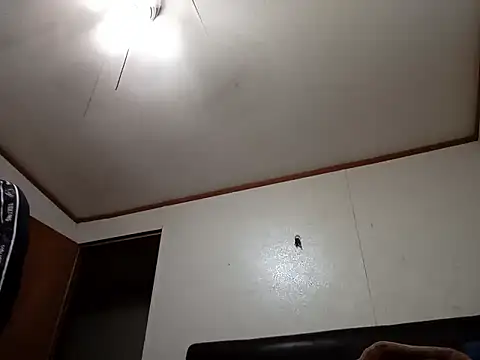 Xoc8  online show from October 29, 5:16 pm