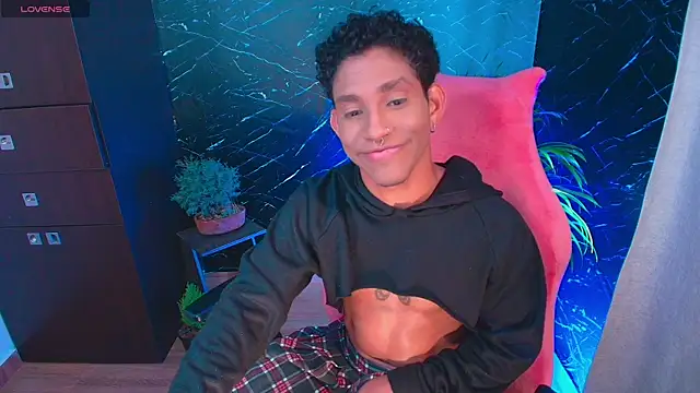 Palo santo online show from October 30, 6:31 pm