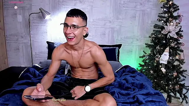 SymonPrince online show from December 22, 10:51 pm