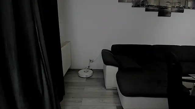 Richarddarell1 online show from September 22, 4:45 am