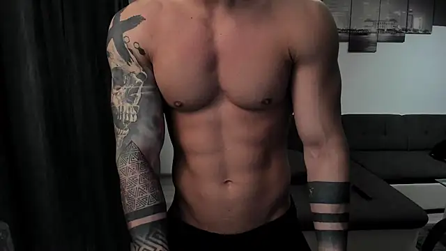 Richarddarell1 online show from December 3, 5:52 am