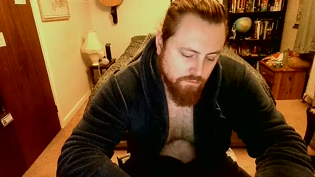 Hairy Guy30 online show from January 15, 4:54 pm