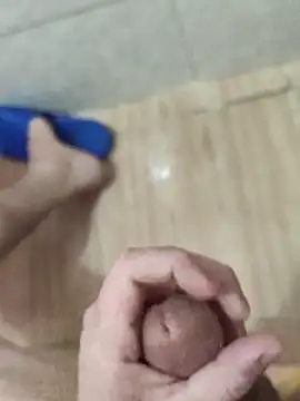 ssikerek23 online show from March 5, 9:55 pm