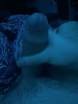 saschboy13 online show from April 4, 9:12 pm