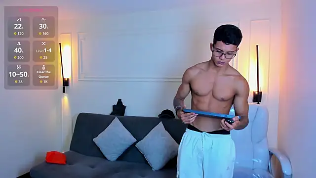 Snapshot of Paradise_boy_s chatting on October 20, 10:35 pm Paradise boy s online show from October 20, 10:35 pm