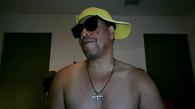 pimpdaddy4ever online show from March 8, 2:37 am