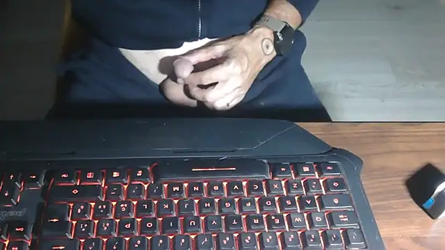 Adri gard online show from November 12, 10:03 pm