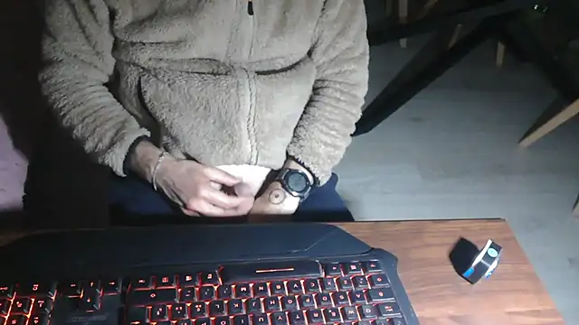 Adri gard online show from April 9, 8:26 pm