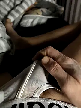 kleinerhannes3 online show from December 14, 6:02 am