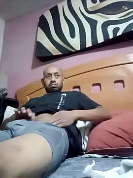 pineda1689 online show from March 22, 6:25 pm