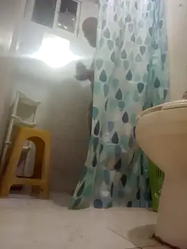 pineda1689 online show from October 12, 6:18 am