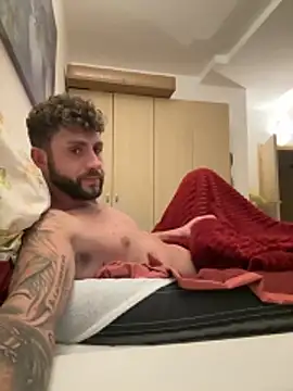 michifolli92 online show from November 13, 10:35 pm