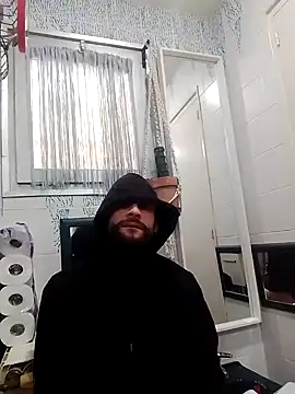 bearguy998 online show from December 30, 9:48 am