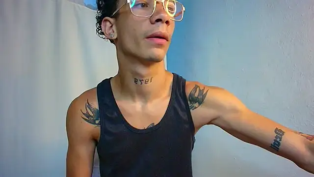 mateodeamjo online show from April 7, 1:16 am