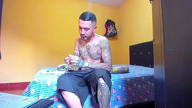 smoker445 online show from March 7, 3:32 pm