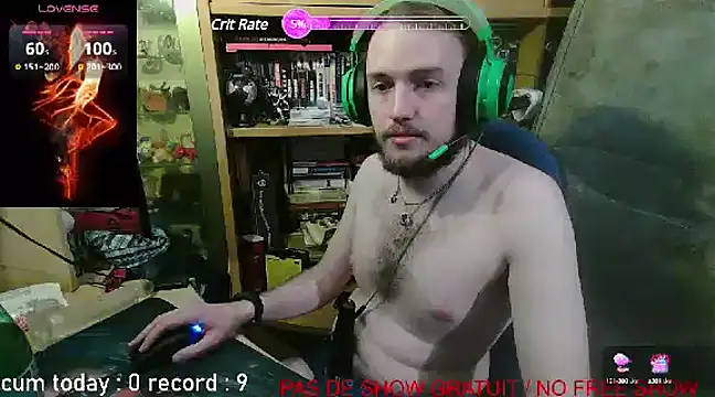 nicolasdumand21 online show from December 18, 8:36 pm