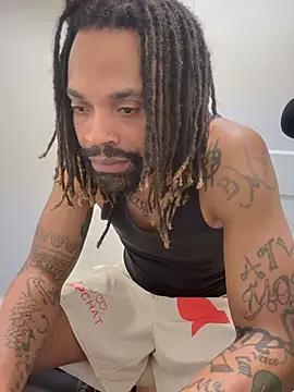 1BeautyN1Beast online show from February 17, 9:14 pm