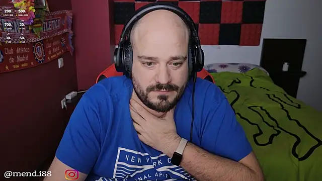 menditeta1 online show from April 16, 9:39 pm