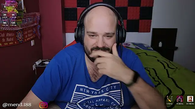 menditeta1 online show from March 24, 11:19 pm