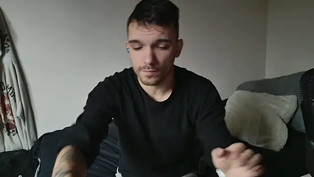 JackDesFeux online show from March 9, 3:38 pm