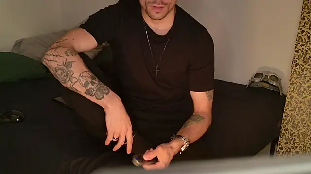 JackDesFeux online show from September 11, 3:05 am