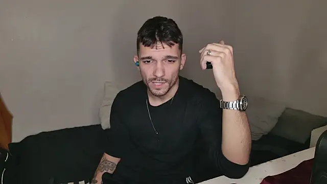 JackDesFeux online show from January 6, 1:09 am