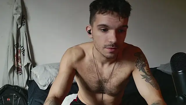 JackDesFeux online show from March 17, 6:42 pm