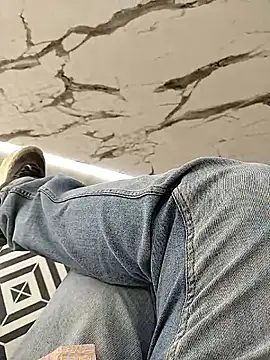 A man in public online show from October 13, 12:55 pm