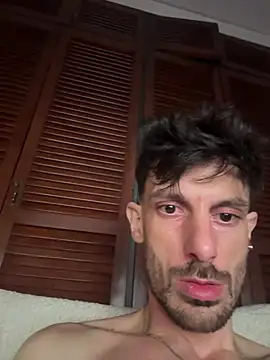 nicolaaaaas online show from April 3, 6:54 am