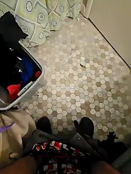 LongDongDaddy302 online show from December 3, 6:24 am