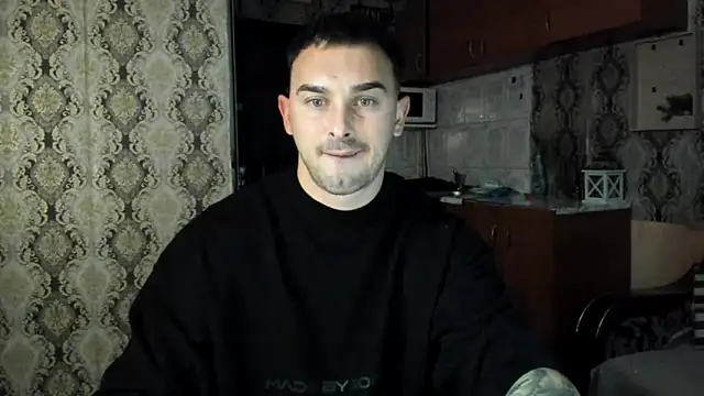 Jonmusclemaster online show from December 2, 9:18 pm