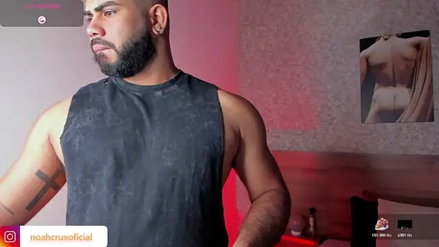 noah crux online show from October 30, 12:50 pm