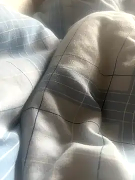 EE123458 online show from October 29, 10:51 am