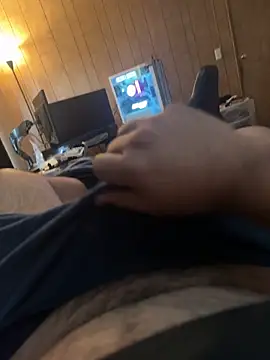 Jayare95 online show from November 18, 8:45 pm