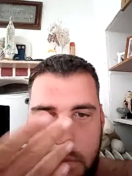 Snapshot of rmp292 chatting on October 18, 2:33 pm rmp292 online show from October 18, 2:33 pm