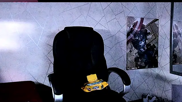 Cristian Walker online show from October 2, 1:04 pm